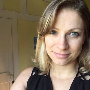 Meet your Posher, Hillary